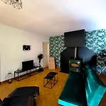 Maison Forestiere Nyaraló *