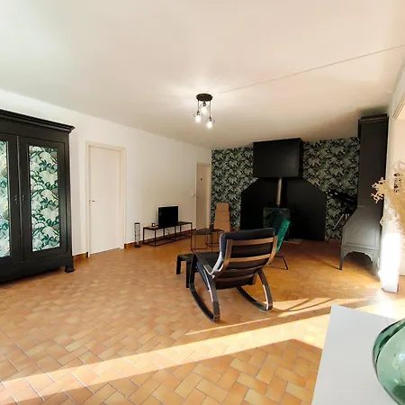 Maison Forestiere * Parigné-lʼÉvêque