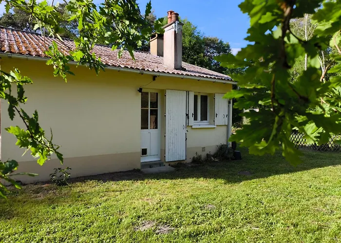 Maison Forestiere * Parigné-lʼÉvêque